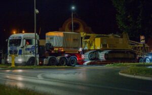 Transport maszyn i urządzeń specjalistycznych